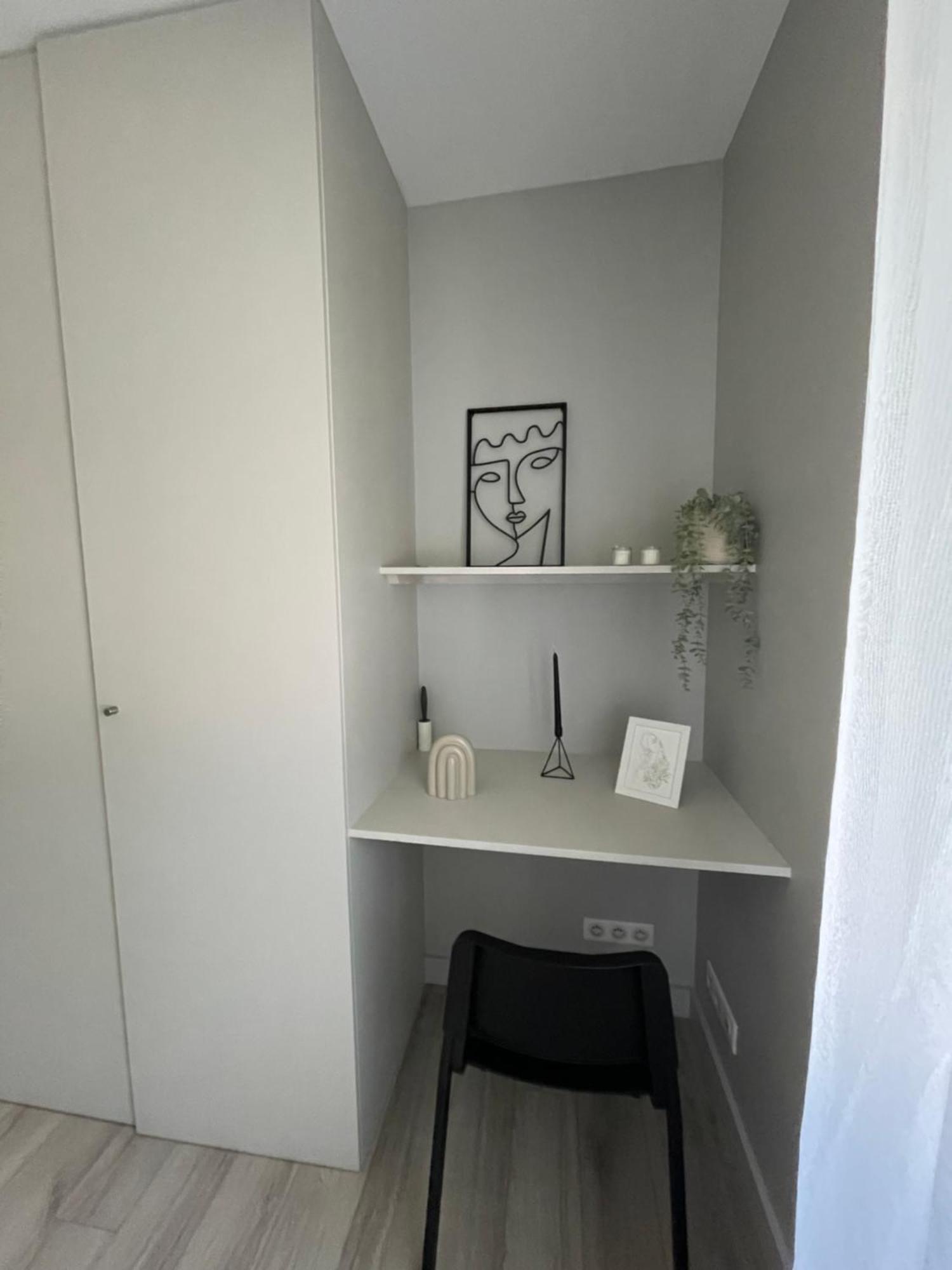Apartment 1 Confort&Modern Arad Exterior foto